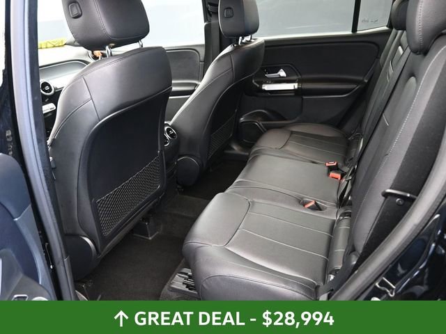 Used 2023 Mercedes-Benz GLB 250 4MATIC image 17