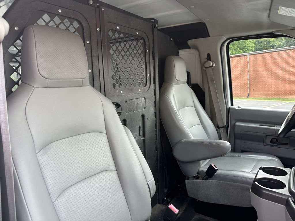 Used 2011 Ford E-250 and Econoline 250 w/ PWR Group RWD image 22