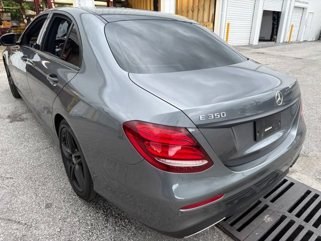 Used 2020 Mercedes-Benz E 350 Sedan image 3