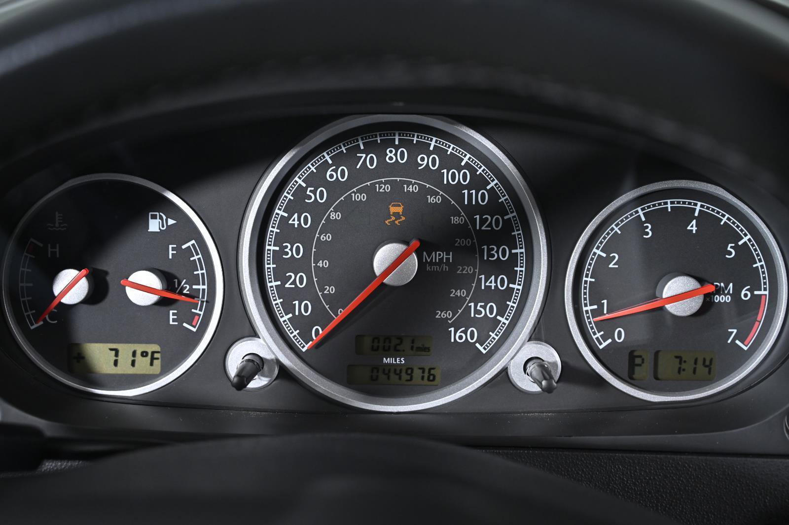 Used 2004 Chrysler Crossfire Coupe image 15