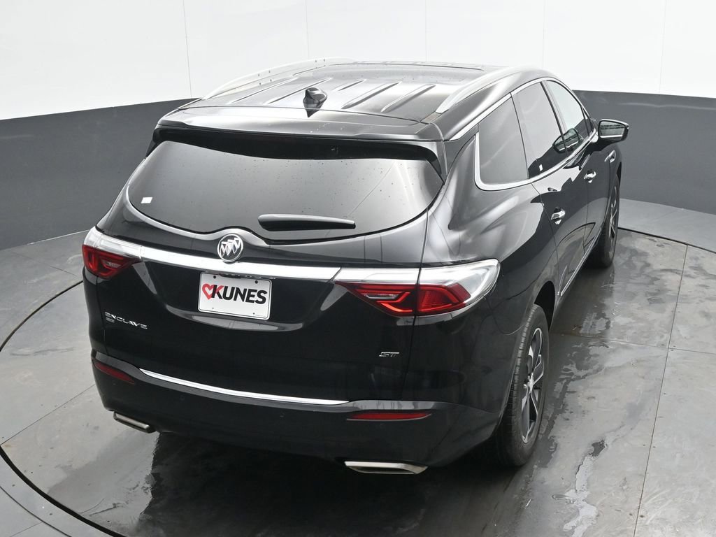Used 2022 Buick Enclave Essence w/ Experience Buick Package image 37