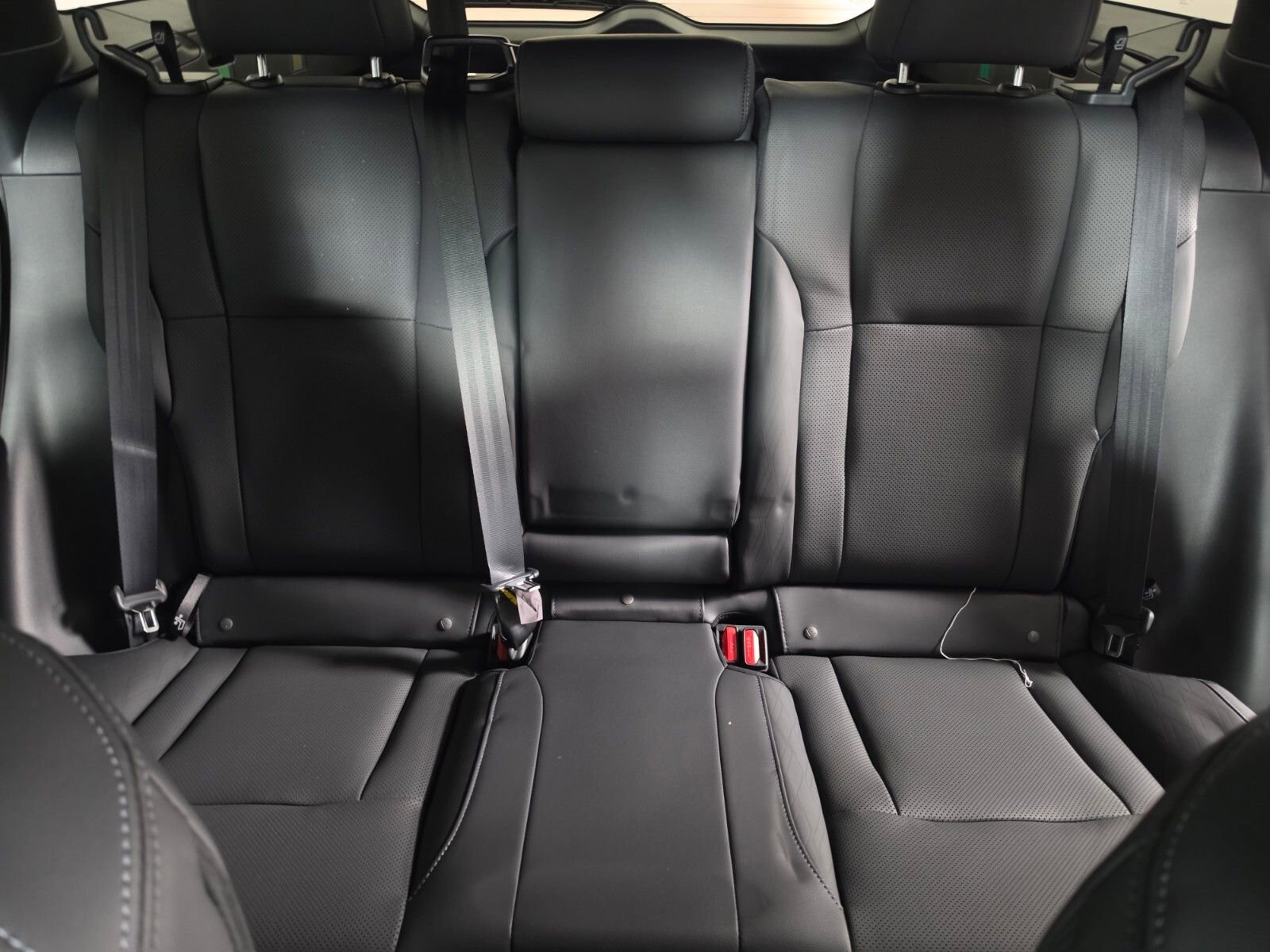 New 2026 Subaru Outback Touring AWD/4WD image 14