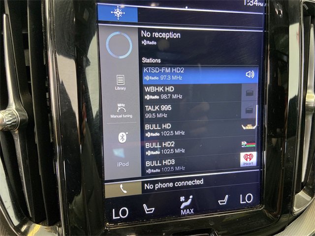 Used 2020 Volvo XC60 T5 R-Design image 25