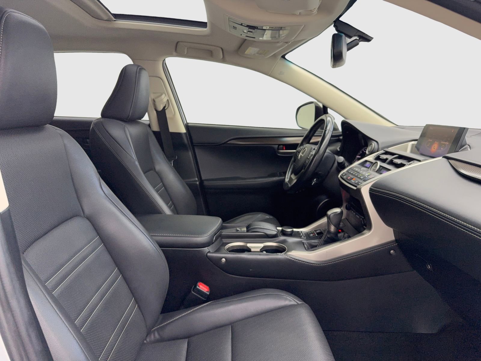 Used 2017 Lexus NX 200t FWD image 41