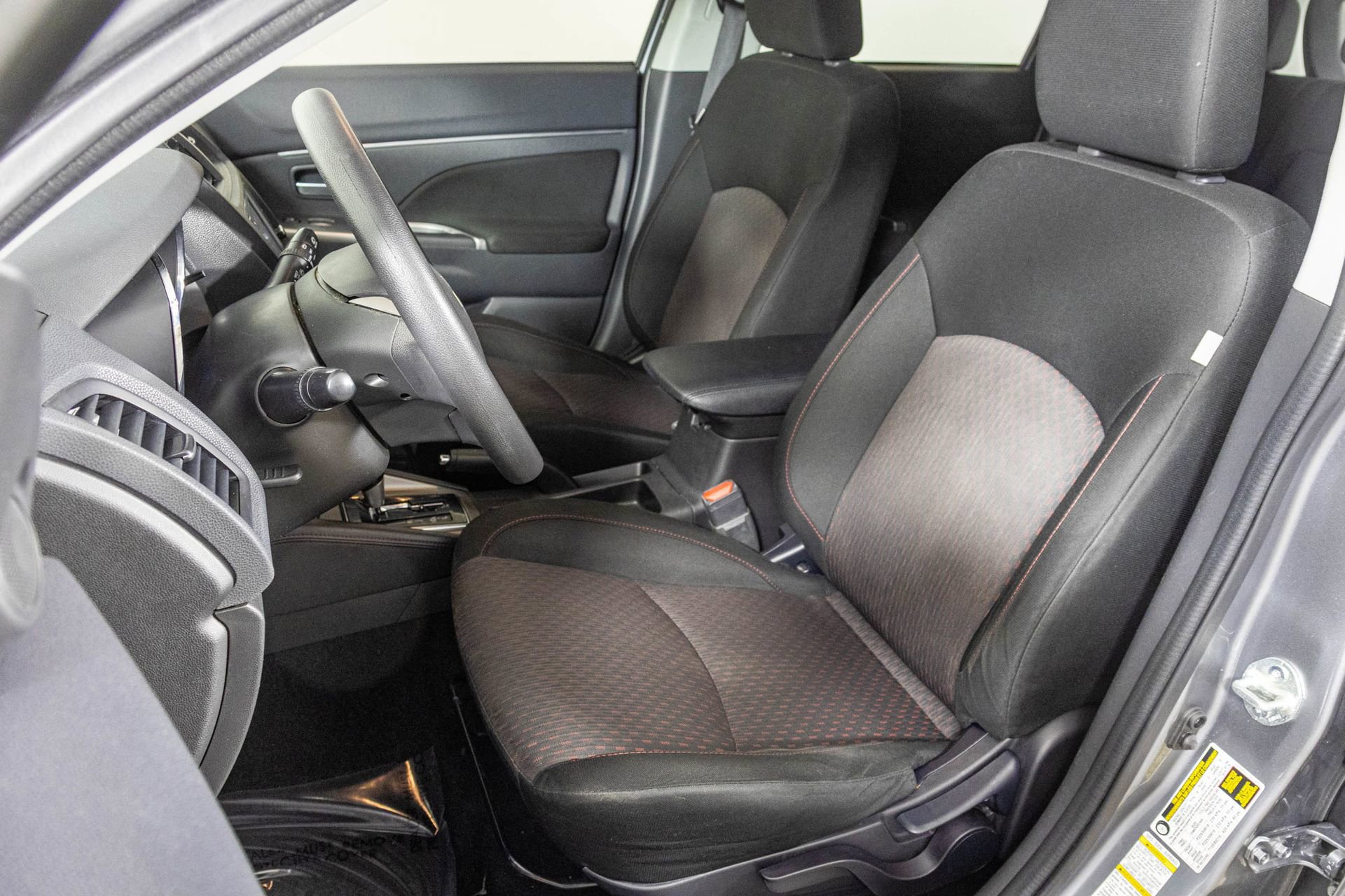 Used 2018 Mitsubishi Outlander Sport ES image 18