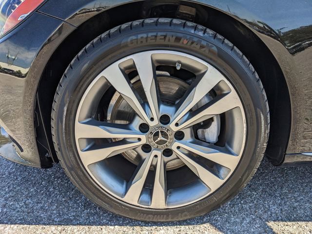 Used 2021 Mercedes-Benz C 300 Sedan image 10