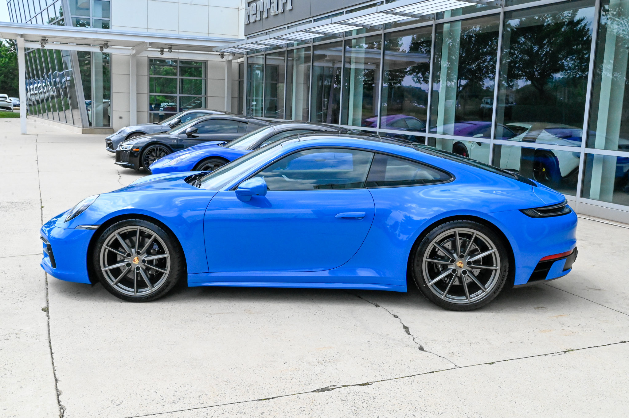 Used 2024 Porsche 911 Carrera S w/ Sportdesign Package RWD image 8
