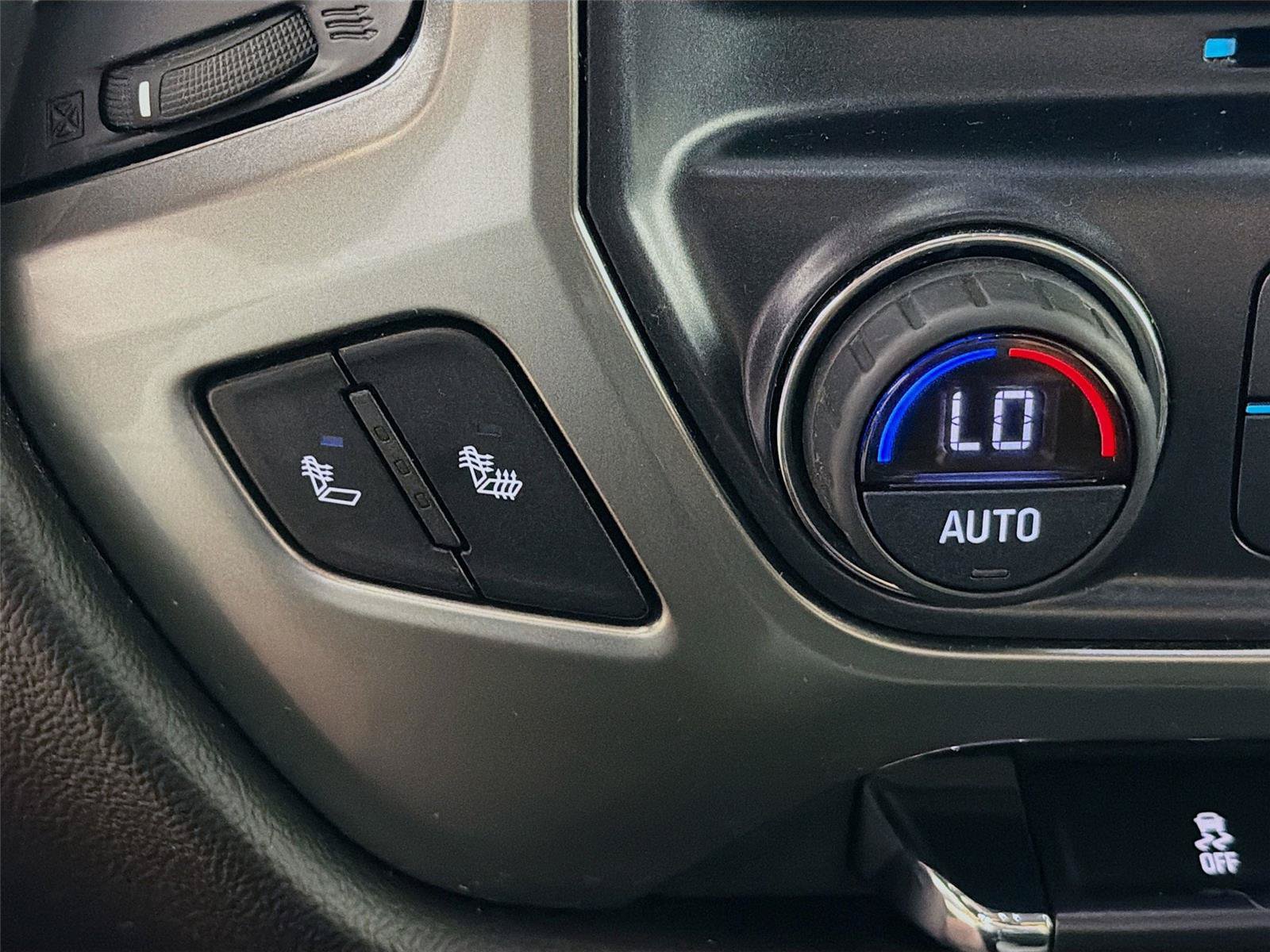 Used 2018 Chevrolet Silverado 1500 LT w/ All Star Edition AWD/4WD image 25