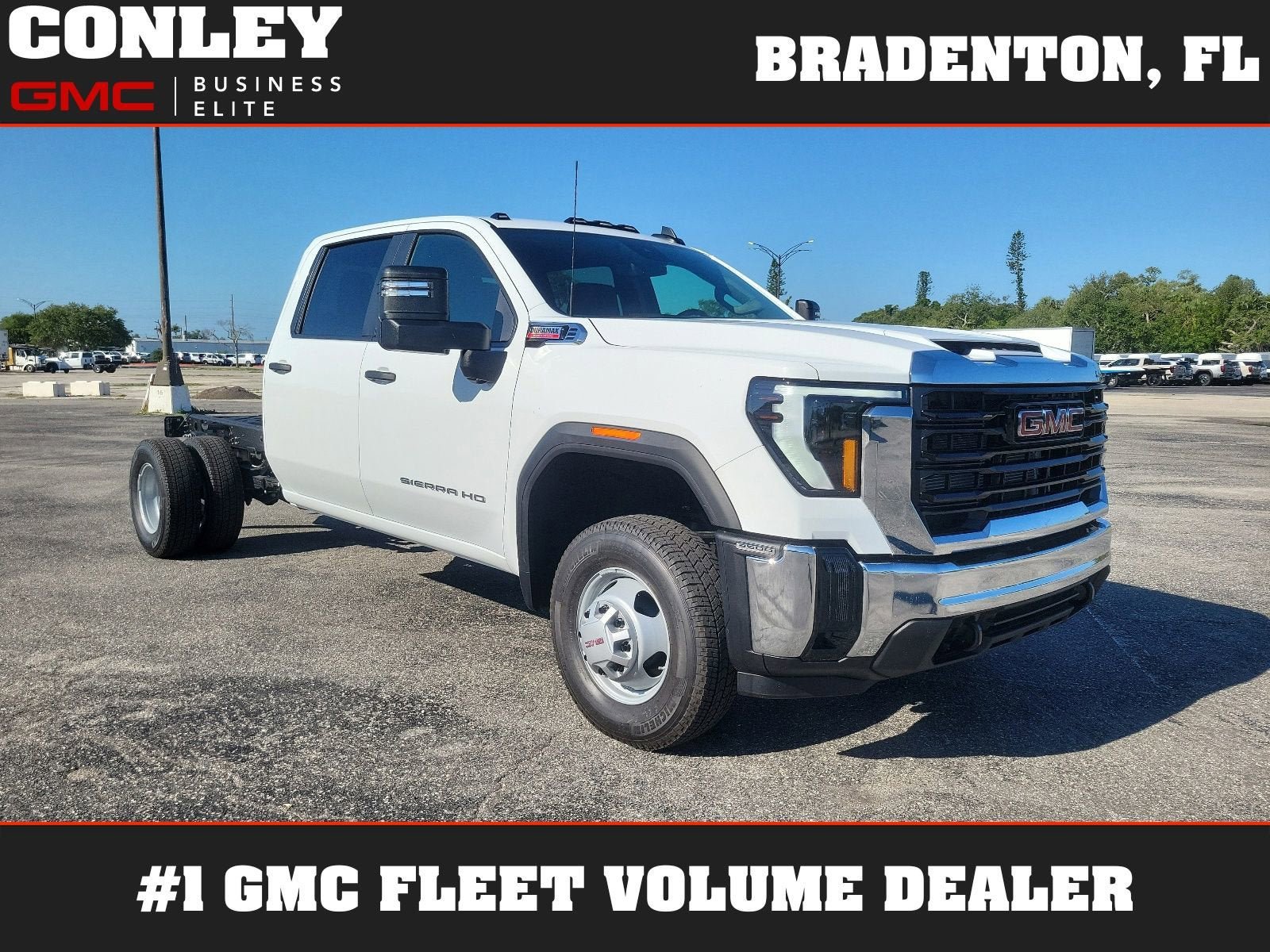 New 2026 GMC Sierra 3500 Pro w/ Convenience Package