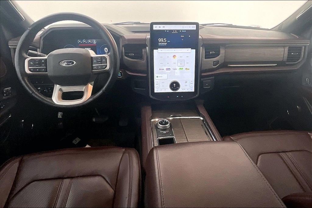 Used 2022 Ford Expedition Limited image 17