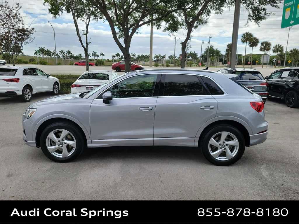 Certified 2020 Audi Q3 2.0T Premium Plus w/ Premium Plus Package AWD/4WD image 5