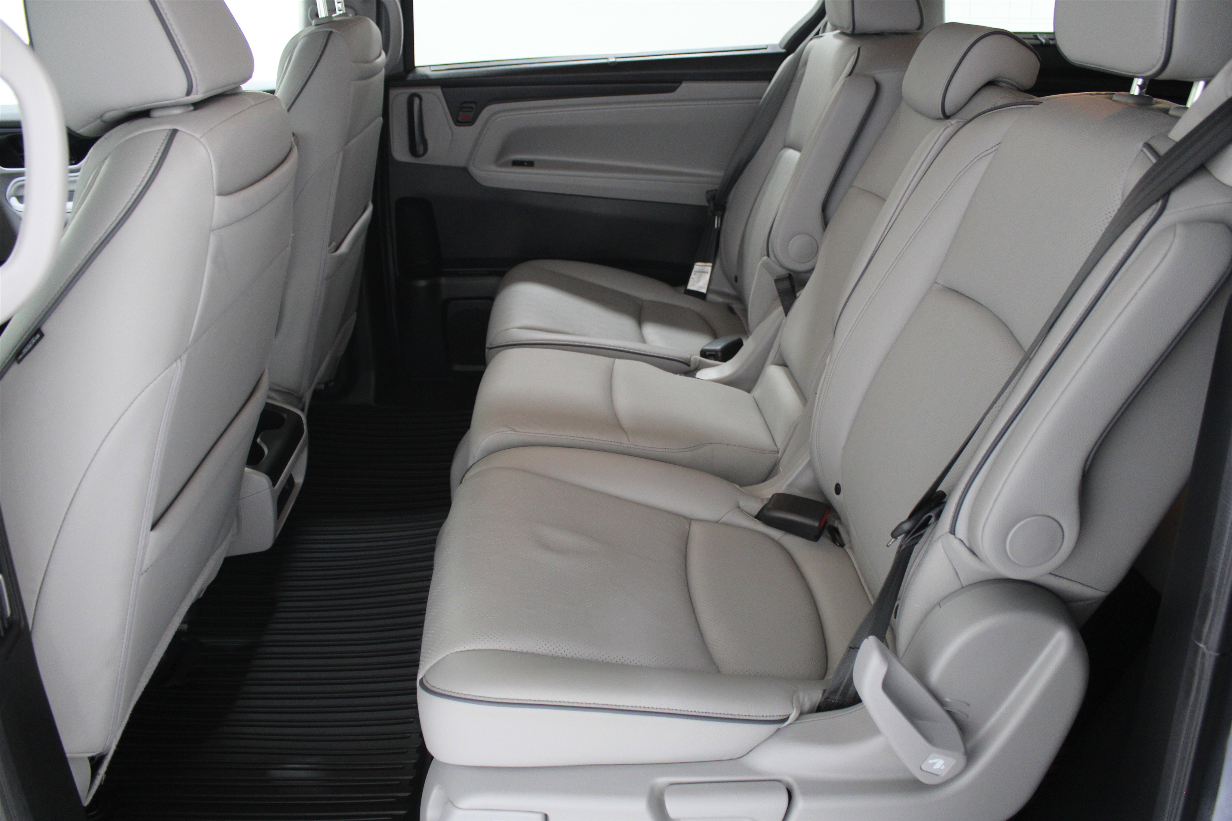 Used 2024 Honda Odyssey Elite image 19