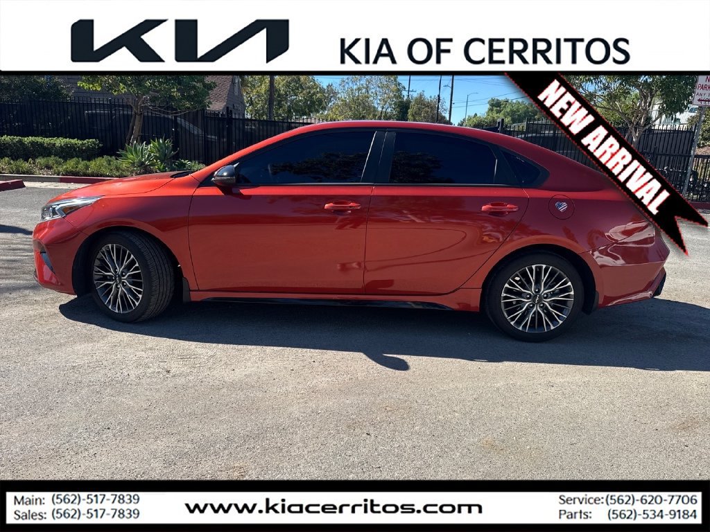 Certified 2023 Kia Forte GT-Line w/ GT-Line Premium Package FWD image 2
