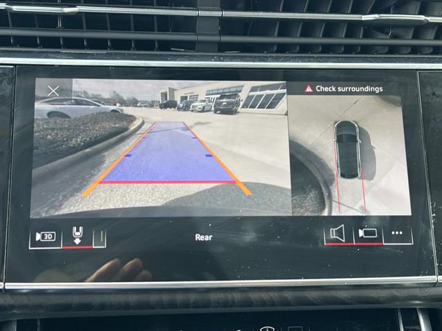 Used 2021 Audi Q8 Prestige w/ Prestige Package image 23