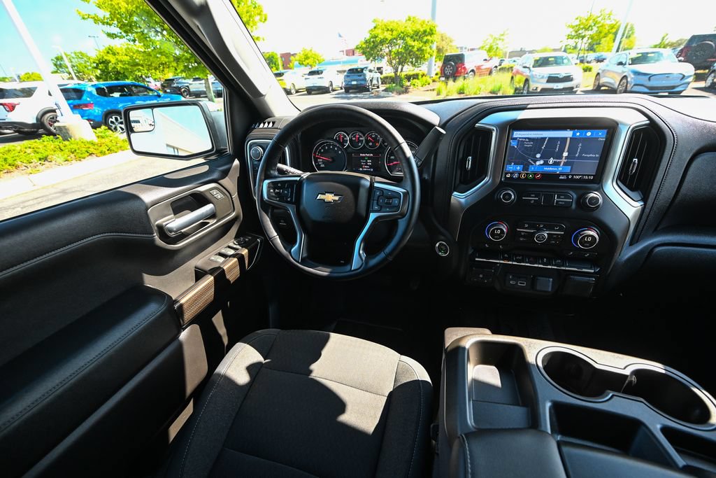 Used 2019 Chevrolet Silverado 1500 LT w/ All-Star Edition AWD/4WD image 32