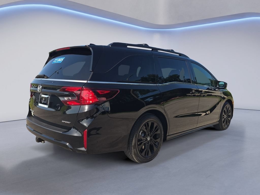 Certified 2025 Honda Odyssey Sport-L image 5