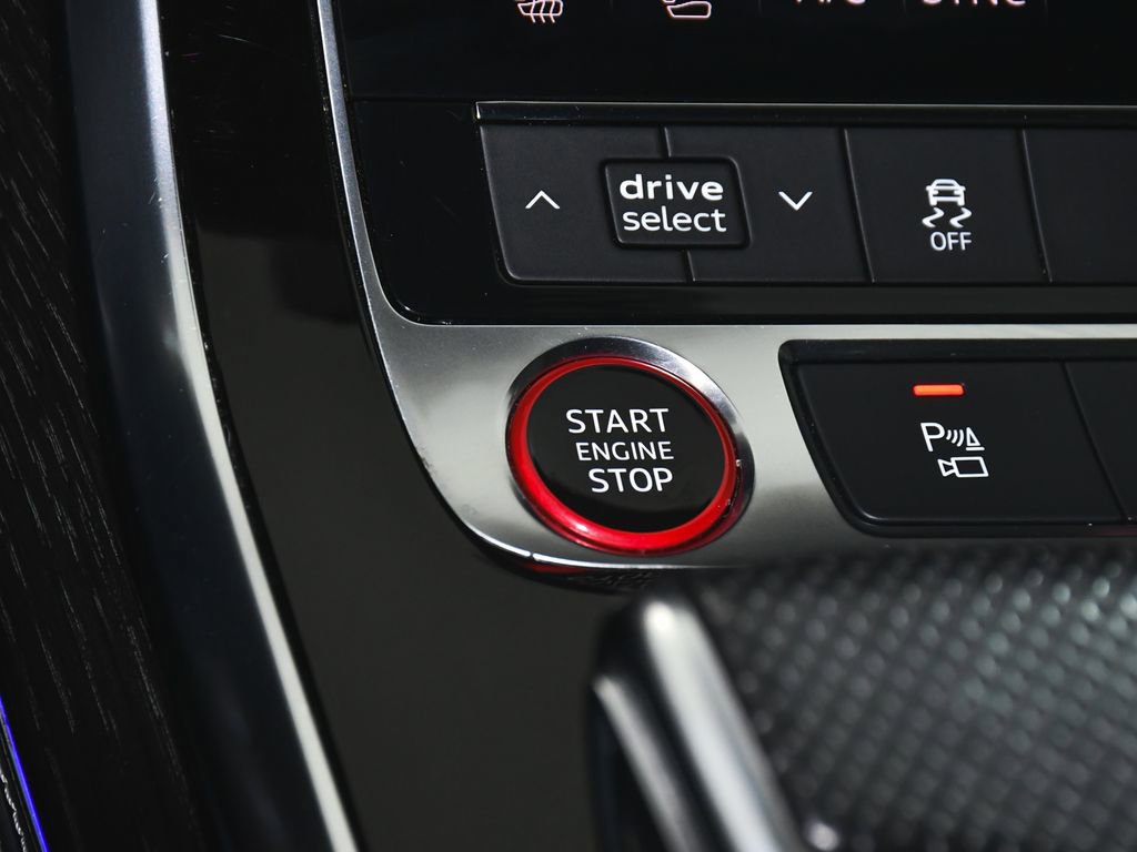 Used 2021 Audi SQ7 Premium Plus w/ Executive Package image 37