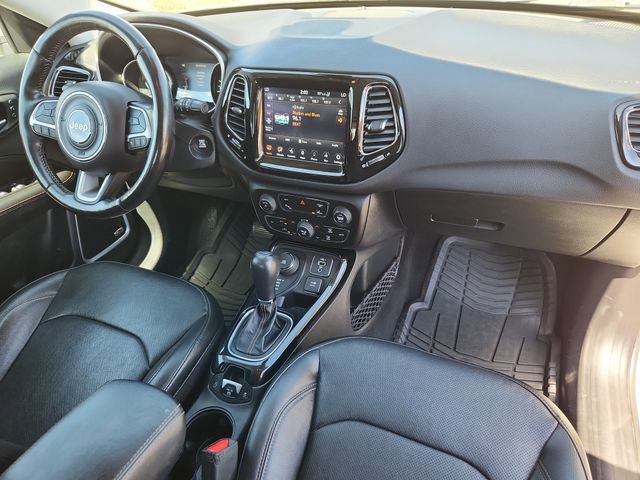 Used 2021 Jeep Compass Limited w/ Sun and Sound Group image 18