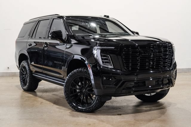 Used 2026 GMC Yukon Denali w/ Sun & Power Step Package AWD/4WD image 4