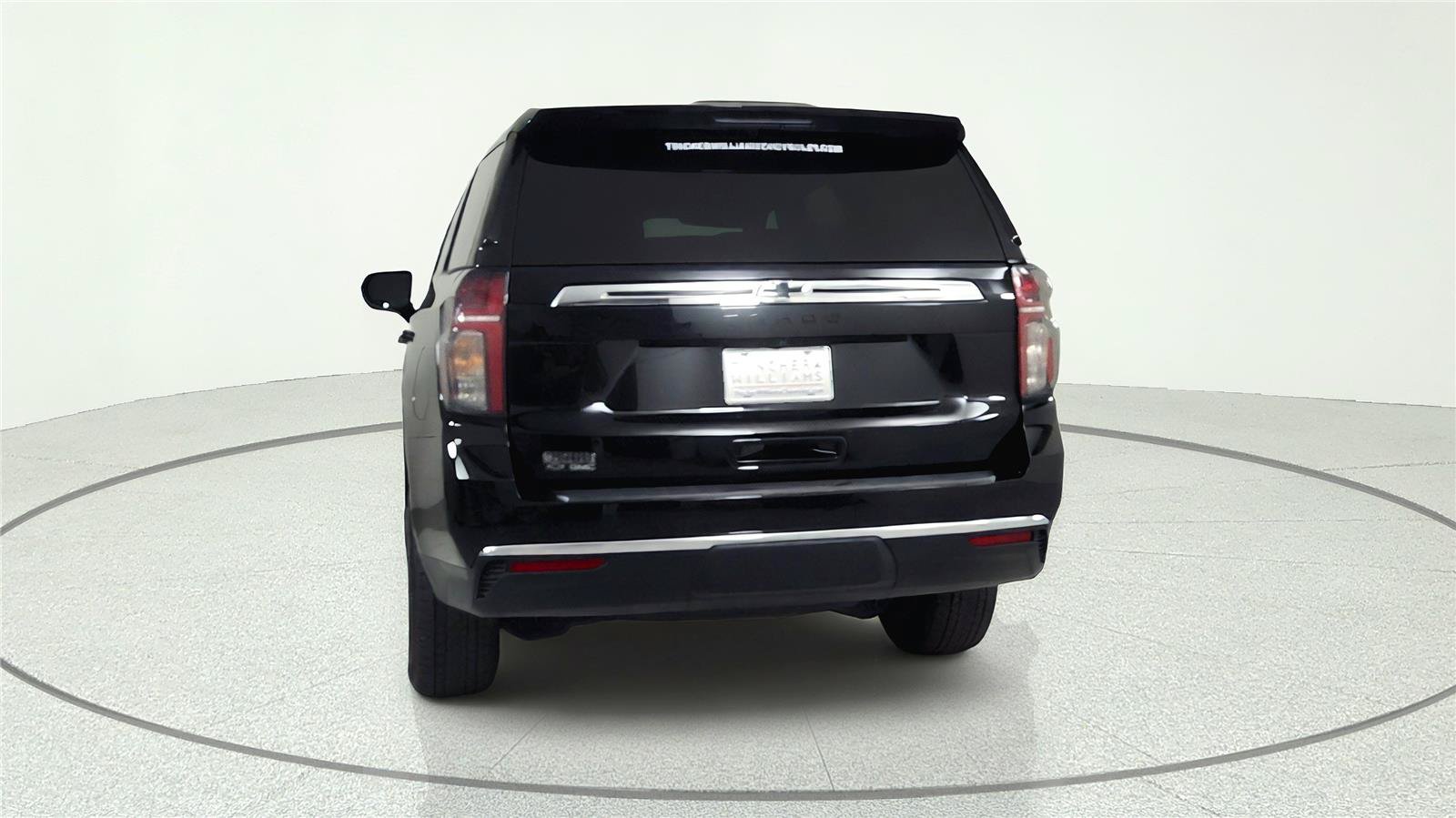 Used 2024 Chevrolet Tahoe LS AWD/4WD image 5