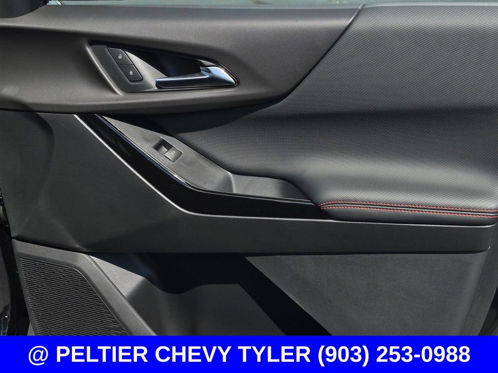 Used 2027 Chevrolet Equinox RS w/ Safety and Technology Package AWD/4WD image 16