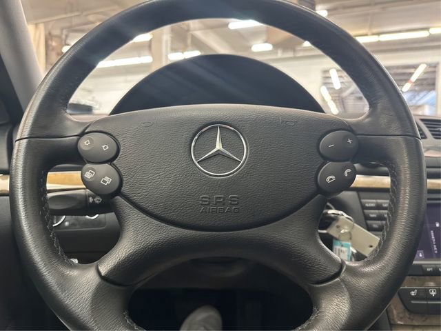 Used 2007 Mercedes-Benz E 350 4MATIC Sedan image 21