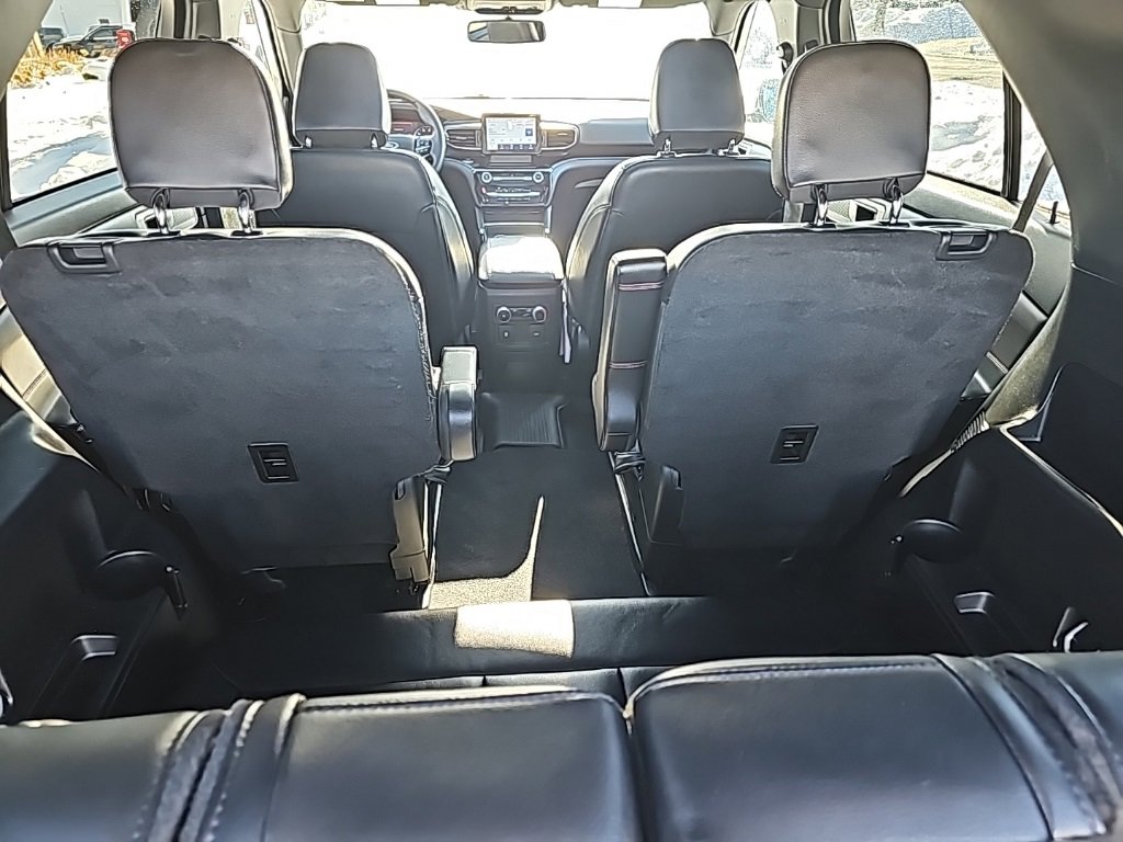 Used 2023 Ford Explorer ST-Line w/ Class IV Trailer Tow Package image 24