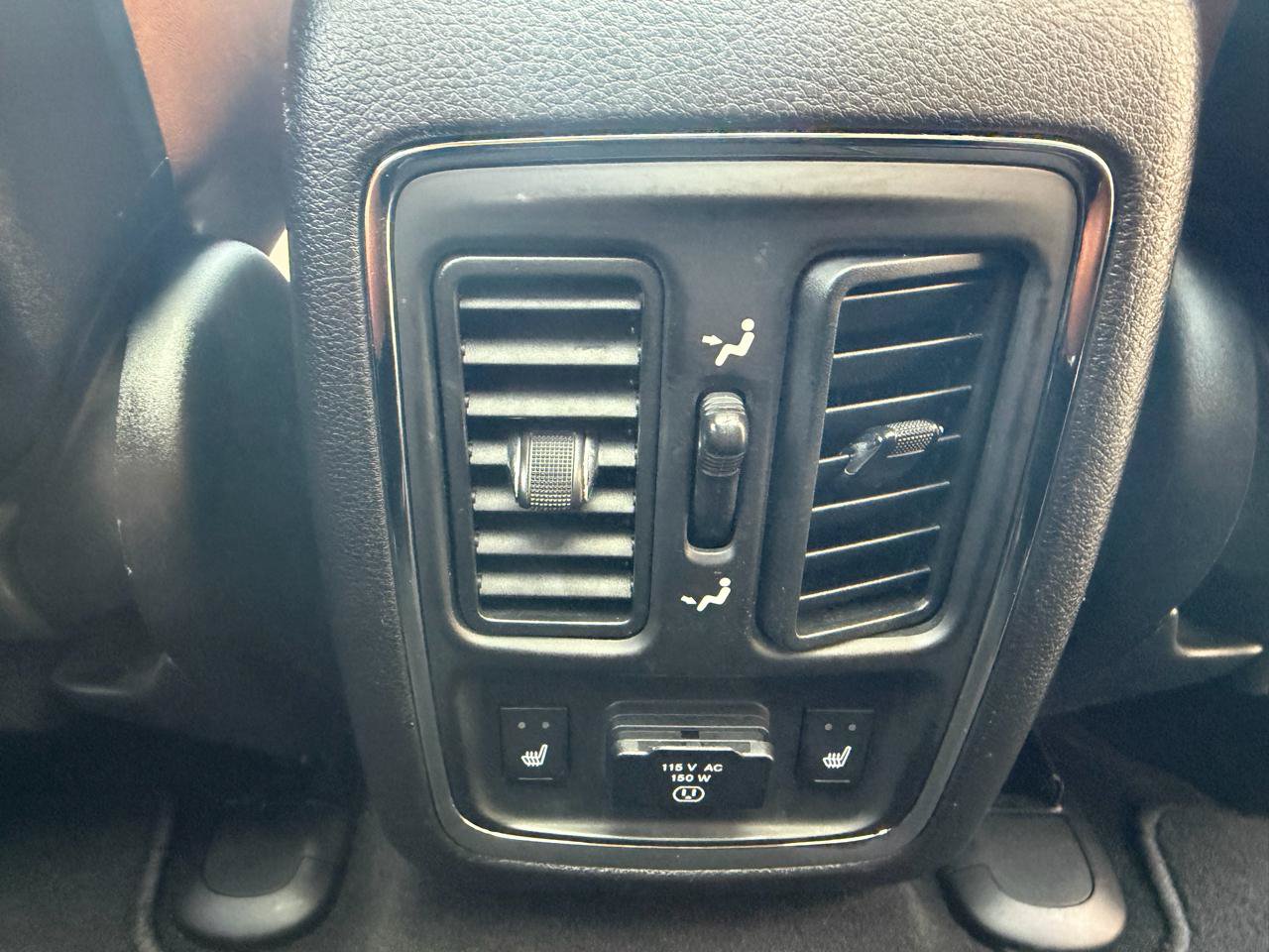 Used 2012 Jeep Grand Cherokee Overland w/ Mopar Chrome Edition Group AWD/4WD image 35