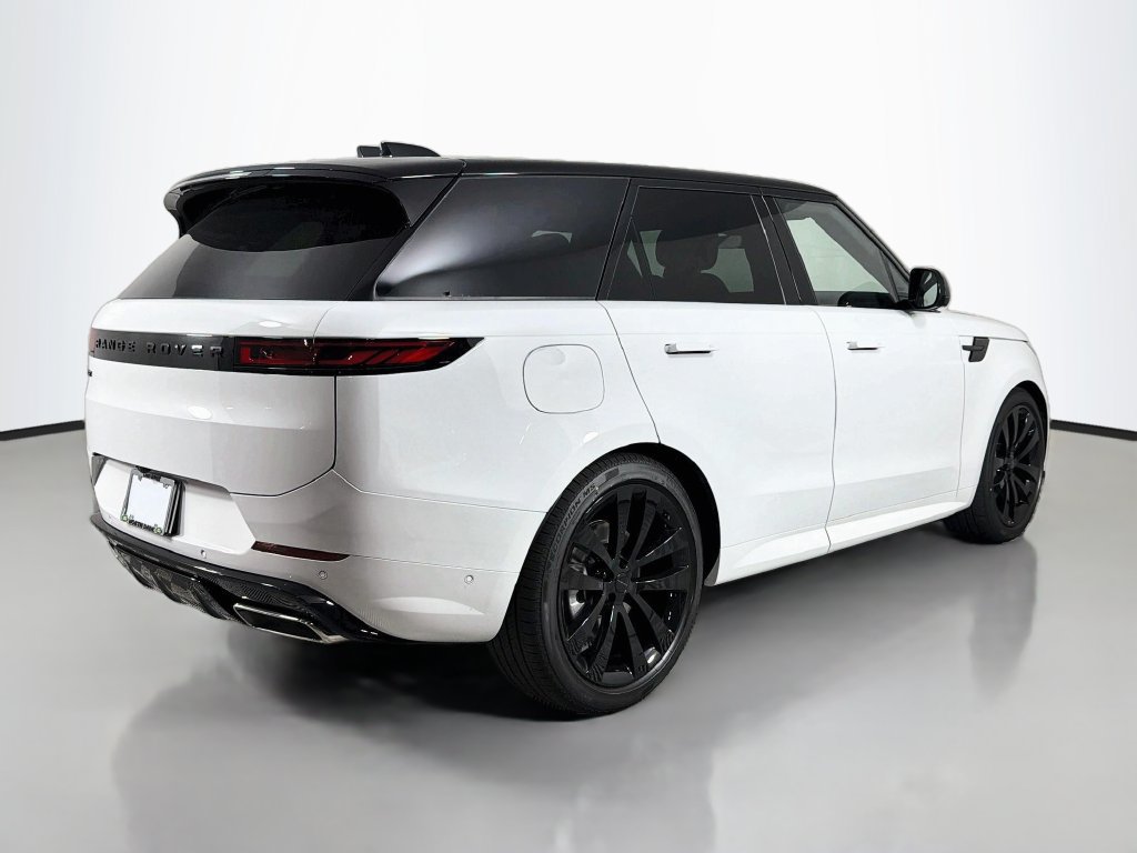 New 2027 Land Rover Range Rover Sport Dynamic SE AWD/4WD image 5