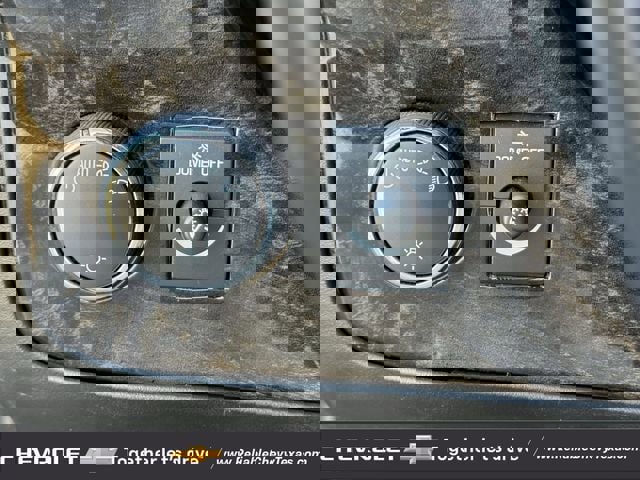 Used 2022 GMC Savana 2500 Extended w/ Enhanced Convenience Package image 27