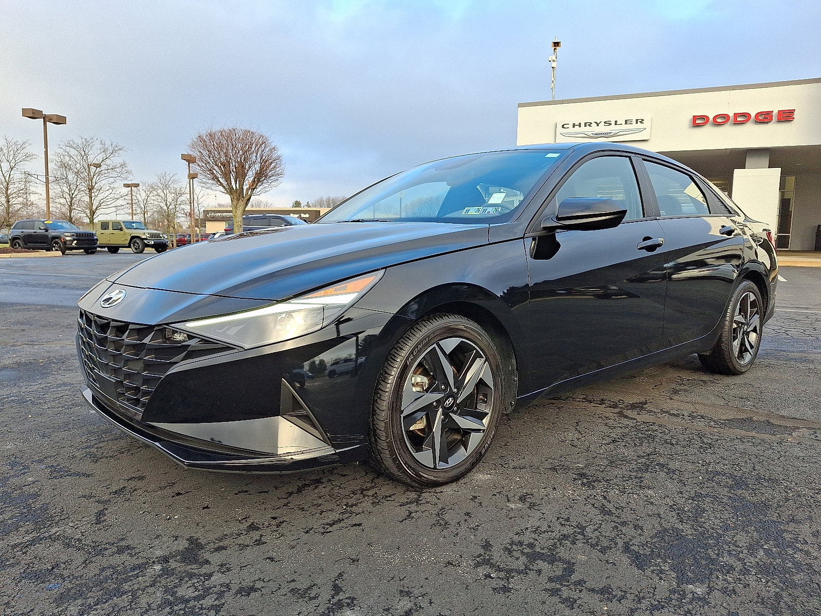 Used 2023 Hyundai Elantra SEL w/ Convenience Package