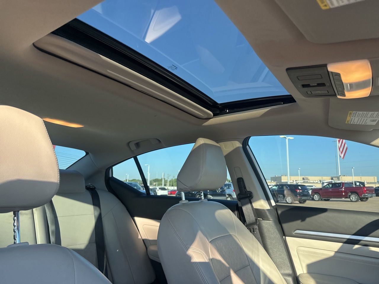 Certified 2023 Nissan Altima 2.5 SL FWD image 28