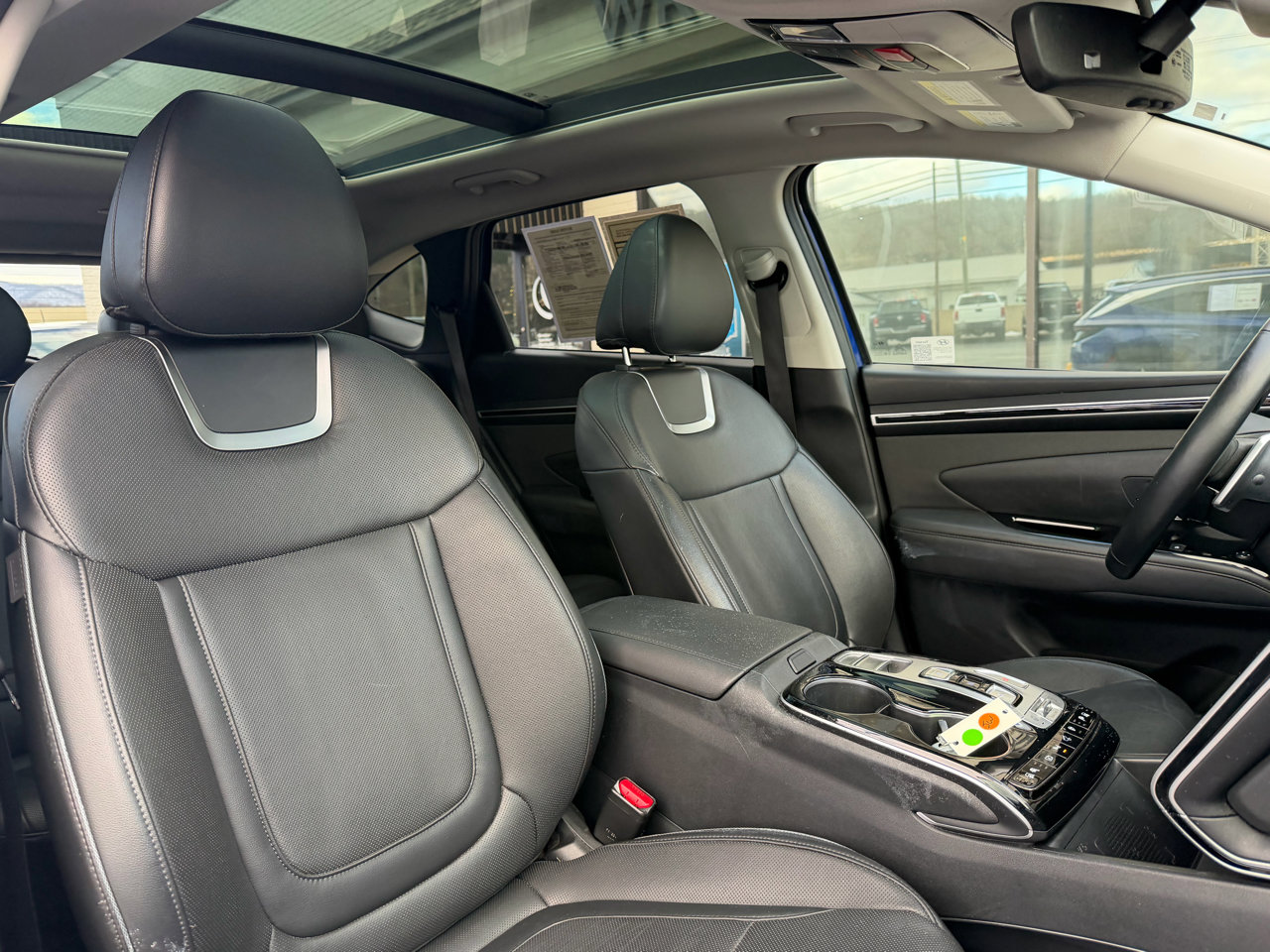 Used 2024 Hyundai Tucson Limited image 13