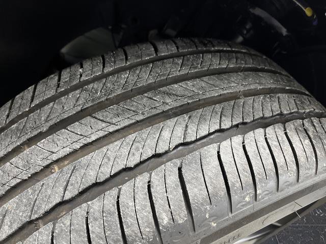 Used 2025 Genesis GV70 3.5T Sport w/ Sport Advanced Package image 37