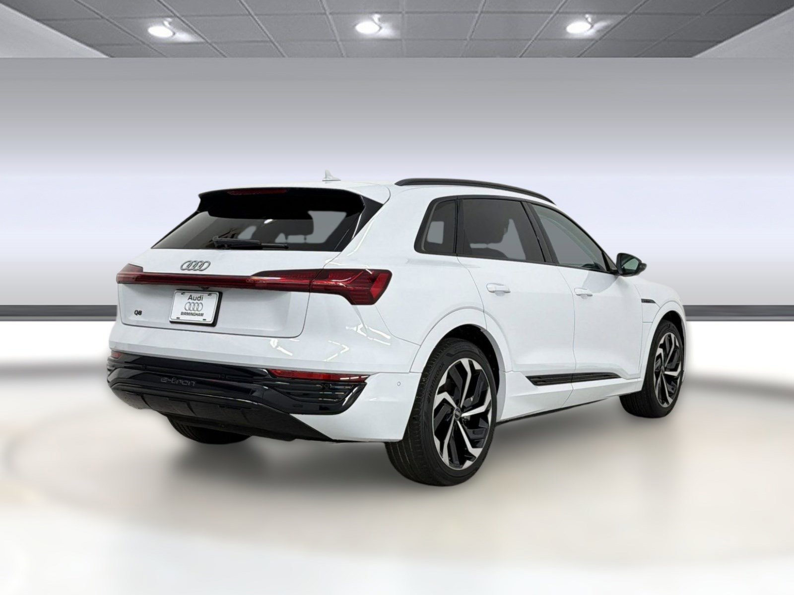 Used 2024 Audi Q8 e-tron Premium Plus w/ Premium Plus Package AWD/4WD image 9