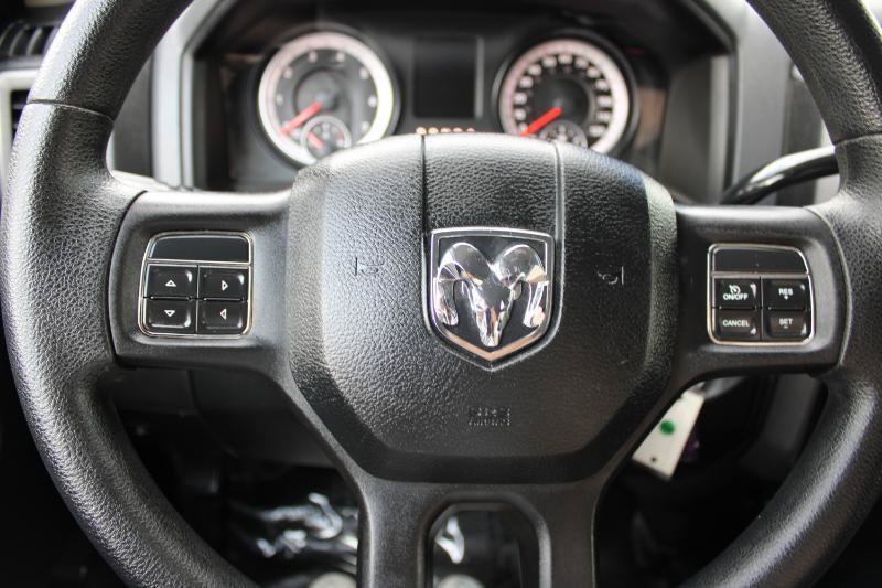 Used 2014 RAM 1500 Tradesman AWD/4WD image 9