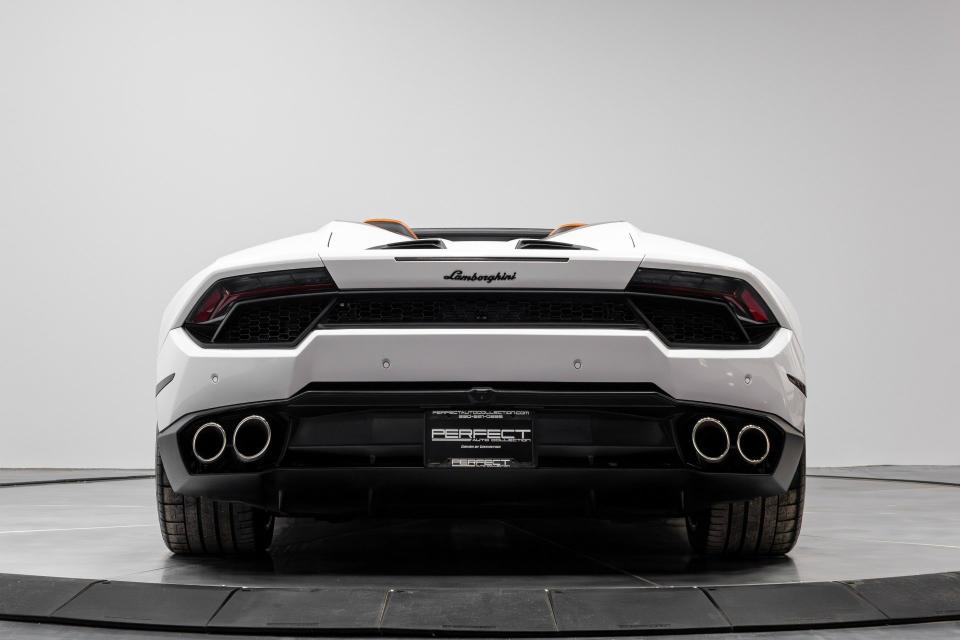 Used 2019 Lamborghini Huracan LP 580-2 image 36