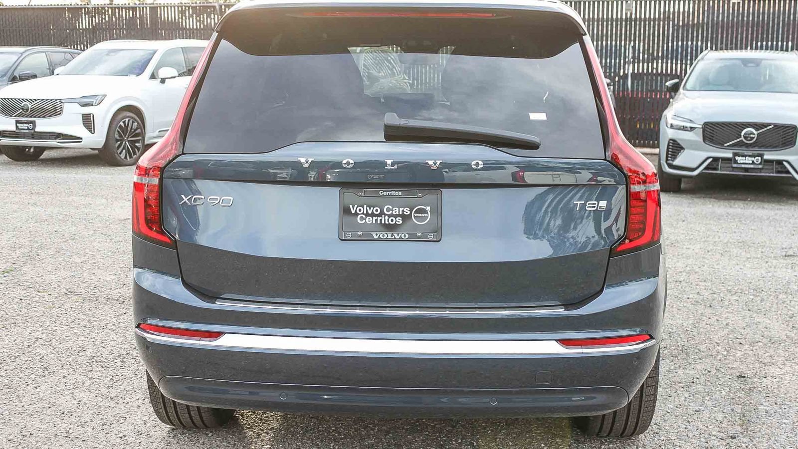 New 2026 Volvo XC90 T8 Plus w/ Protection Package Premier AWD/4WD image 7