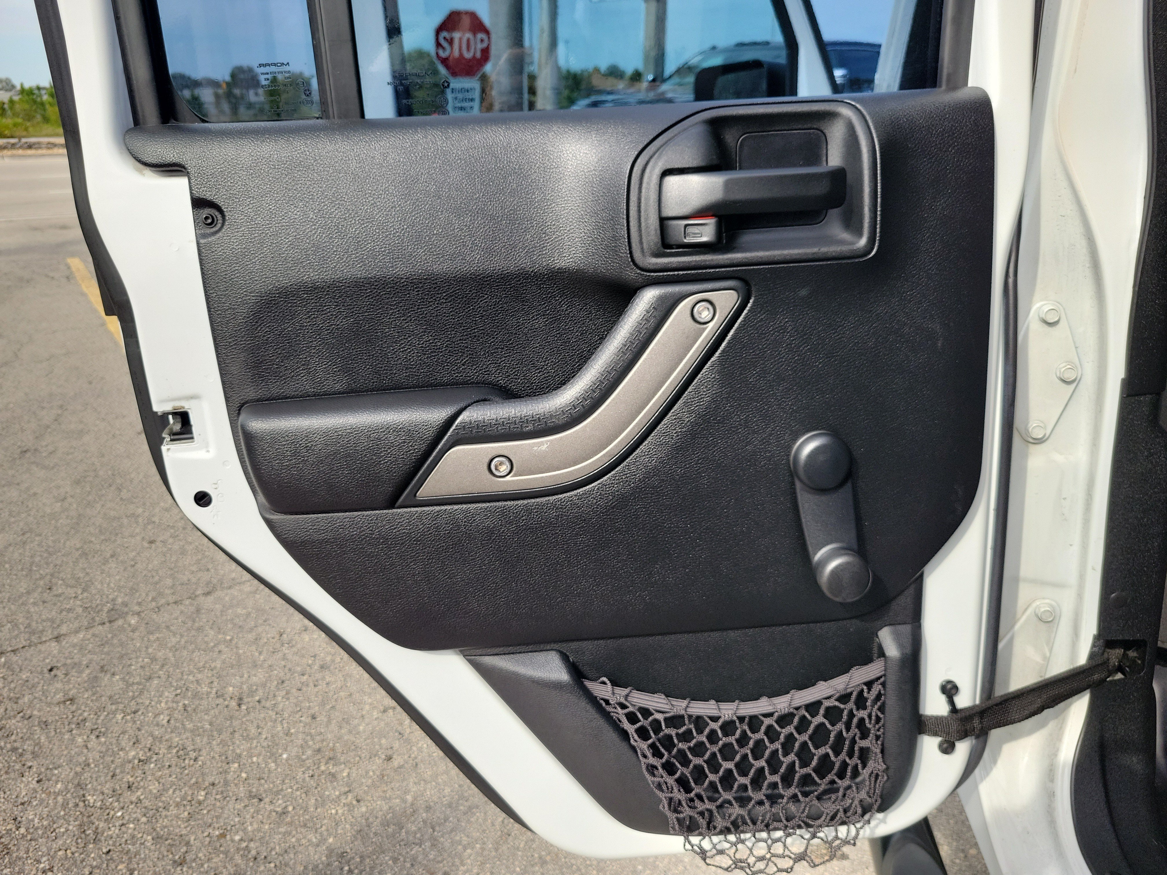 Used 2016 Jeep Wrangler Unlimited Sport w/ Connectivity Group AWD/4WD image 24