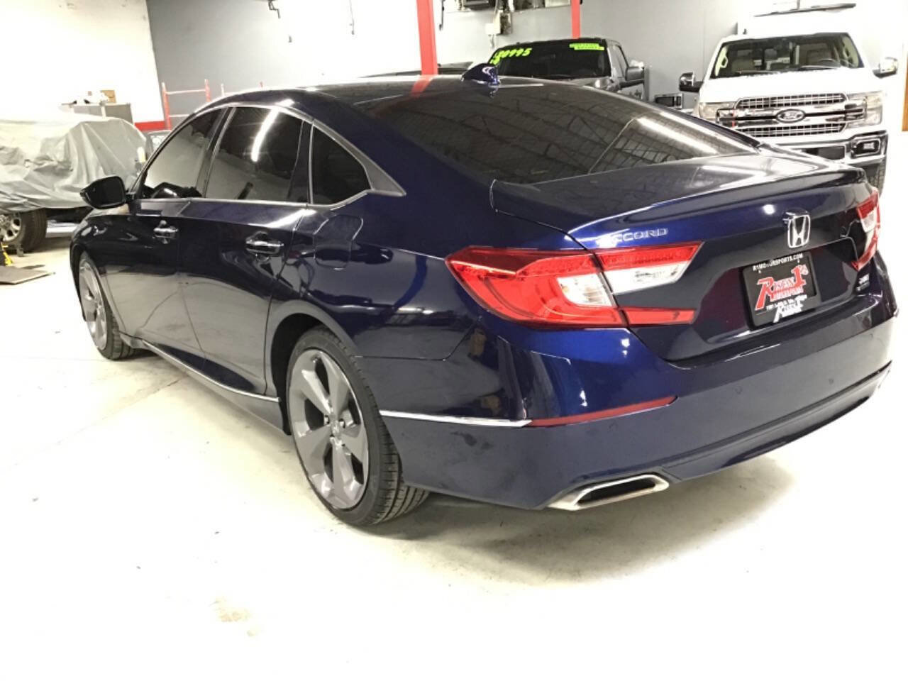Used 2020 Honda Accord Touring image 7