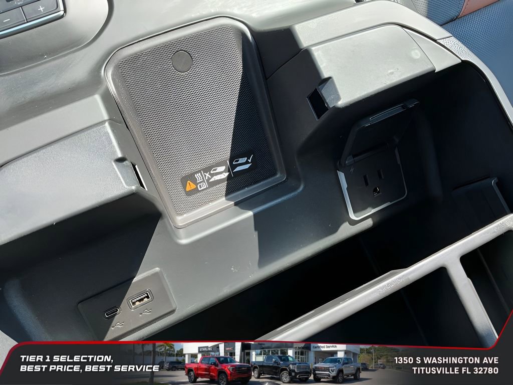 Used 2025 GMC Sierra 2500 AT4 w/ AT4 Premium Plus Package AWD/4WD image 43