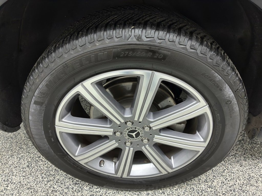 Used 2022 Mercedes-Benz GLS 450 4MATIC image 13