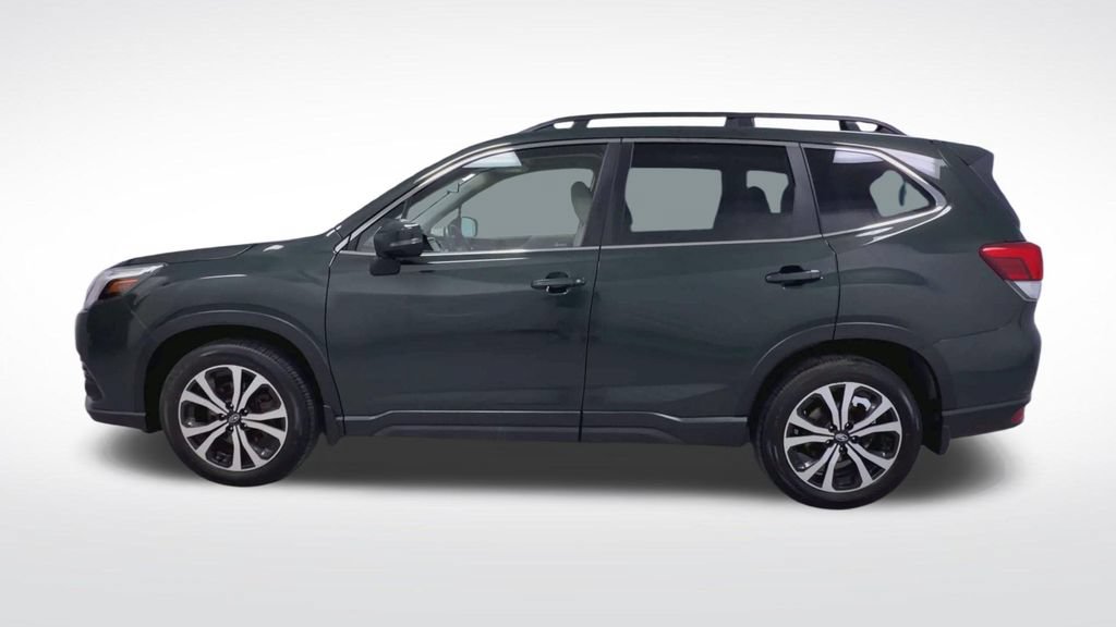 Used 2023 Subaru Forester Limited AWD/4WD image 5