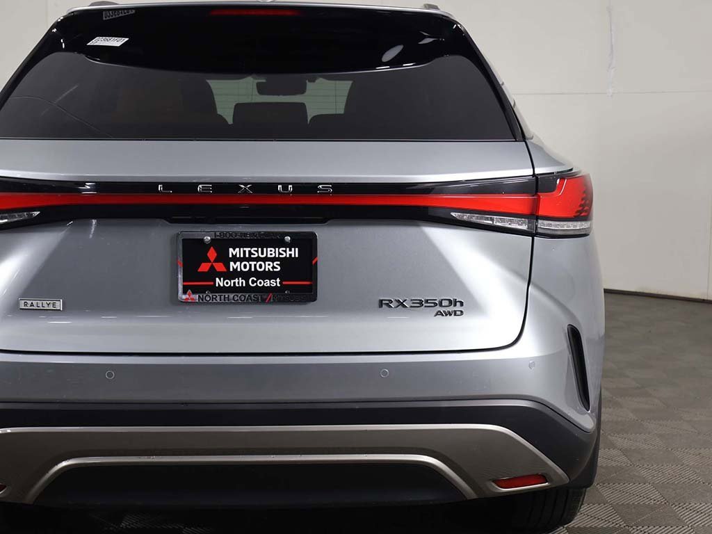 Used 2024 Lexus RX 350 w/ Convenience Package image 20