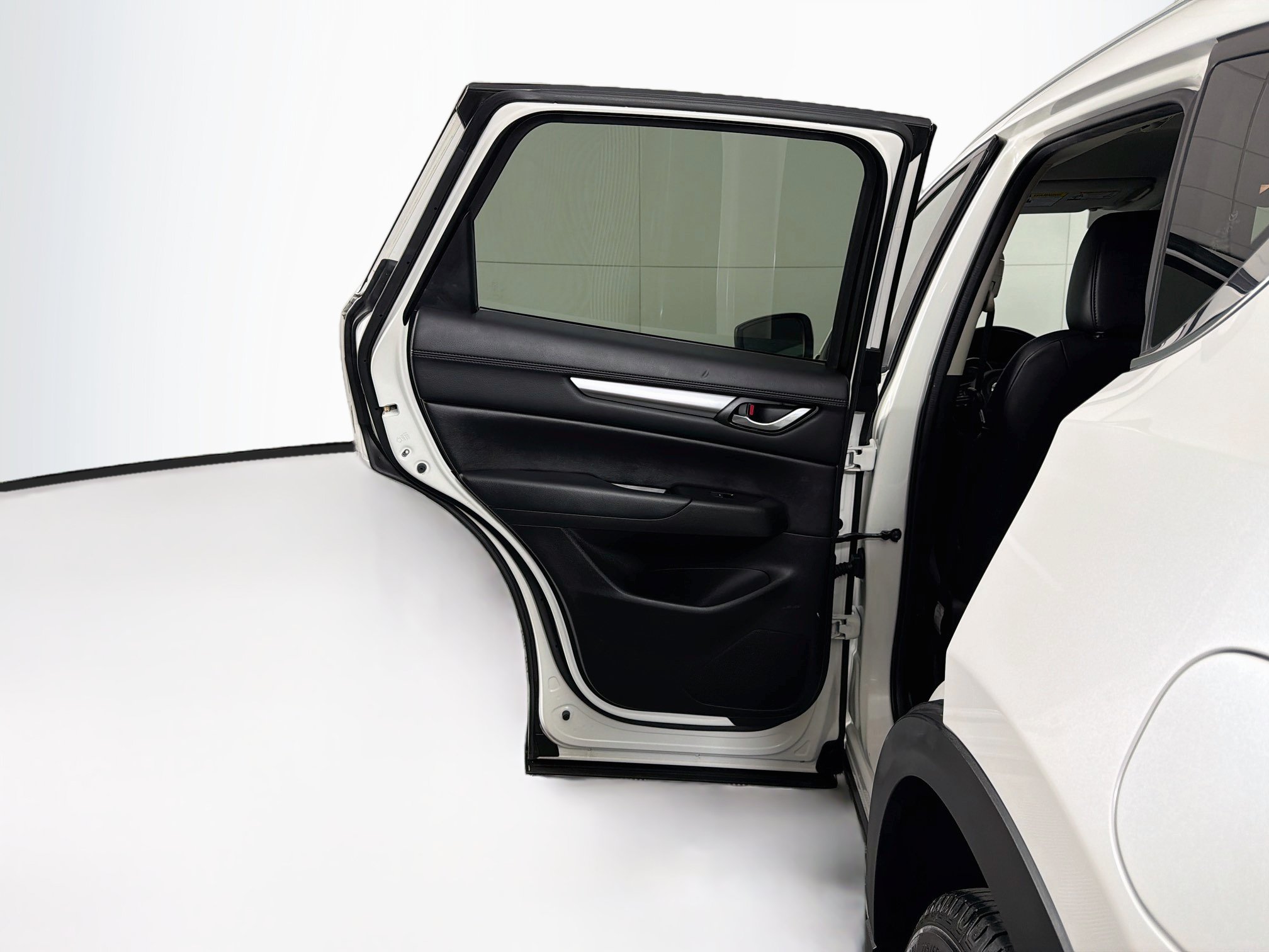 Used 2020 MAZDA CX-5 Touring FWD image 26