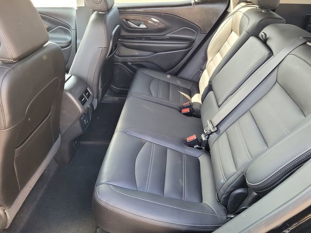 Used 2023 GMC Terrain Denali w/ Black Diamond Edition image 9