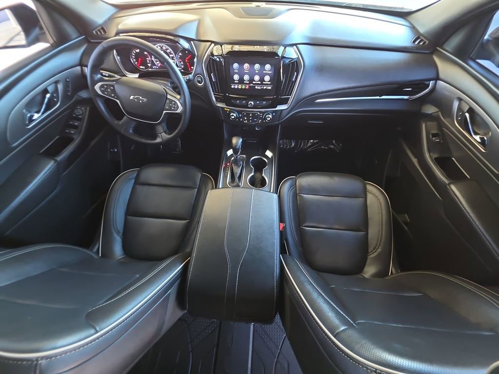 Used 2023 Chevrolet Traverse Premier w/ Redline Edition image 21