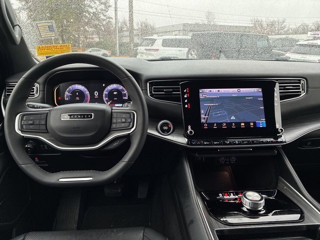 Used 2024 Jeep Wagoneer Series II w/ Flexible Seating Group image 26