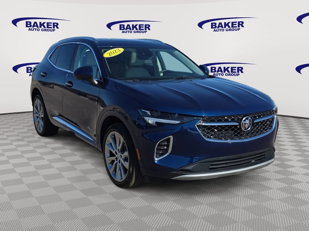 Certified 2023 Buick Envision Avenir image 3