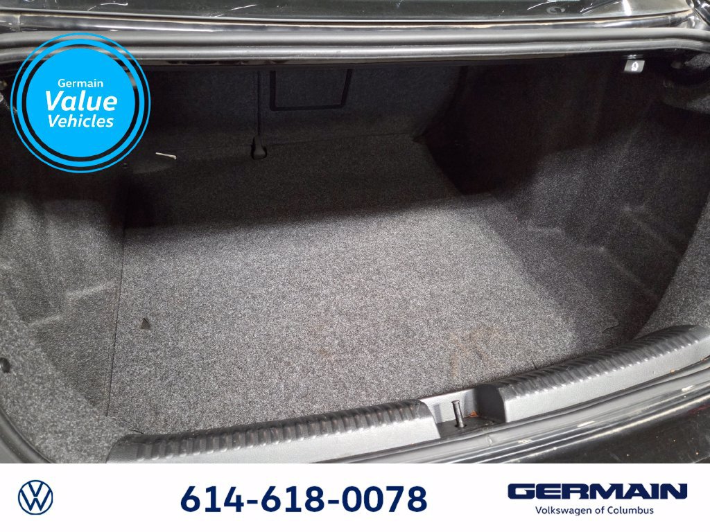 Used 2017 Volkswagen Jetta SE FWD image 18